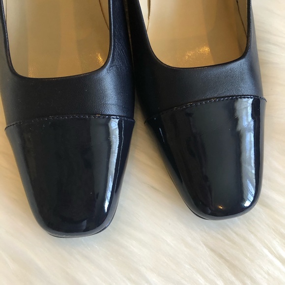 Etienne Aigner Siena Flat Black Leather Pumps 9.5N - Picture 3 of 12